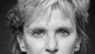 siri hustvedt/s eyes