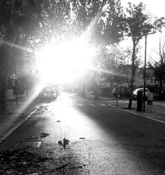 tramonto in strada foto di ©marinaandruccioli