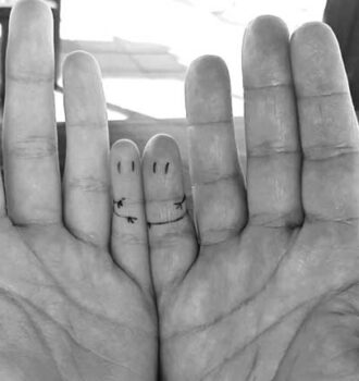 hughands ©marinaandruccioli