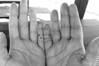 hughands ©marinaandruccioli